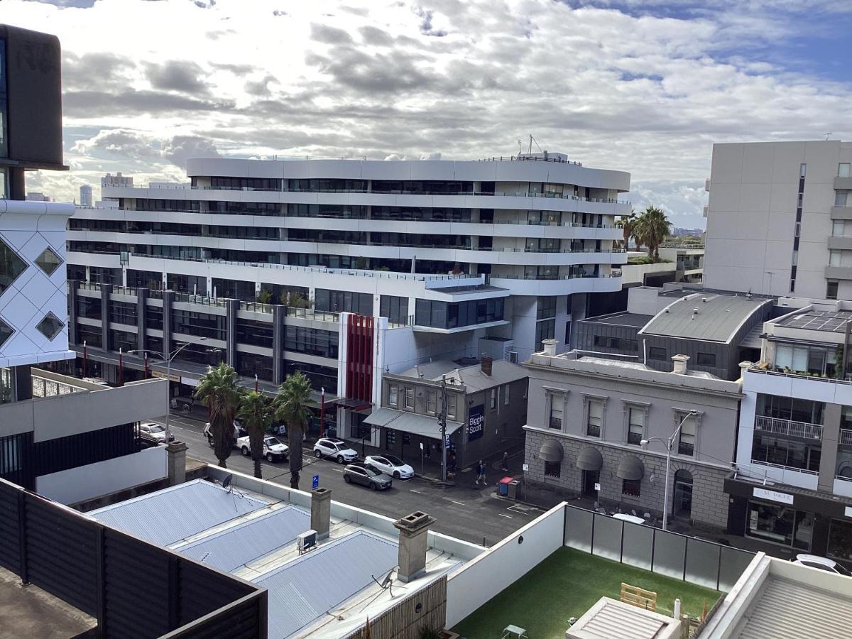 In The Heart Of Port Melbourne Exterior foto