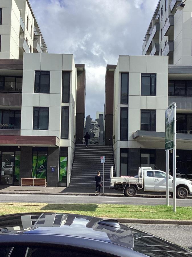 In The Heart Of Port Melbourne Exterior foto